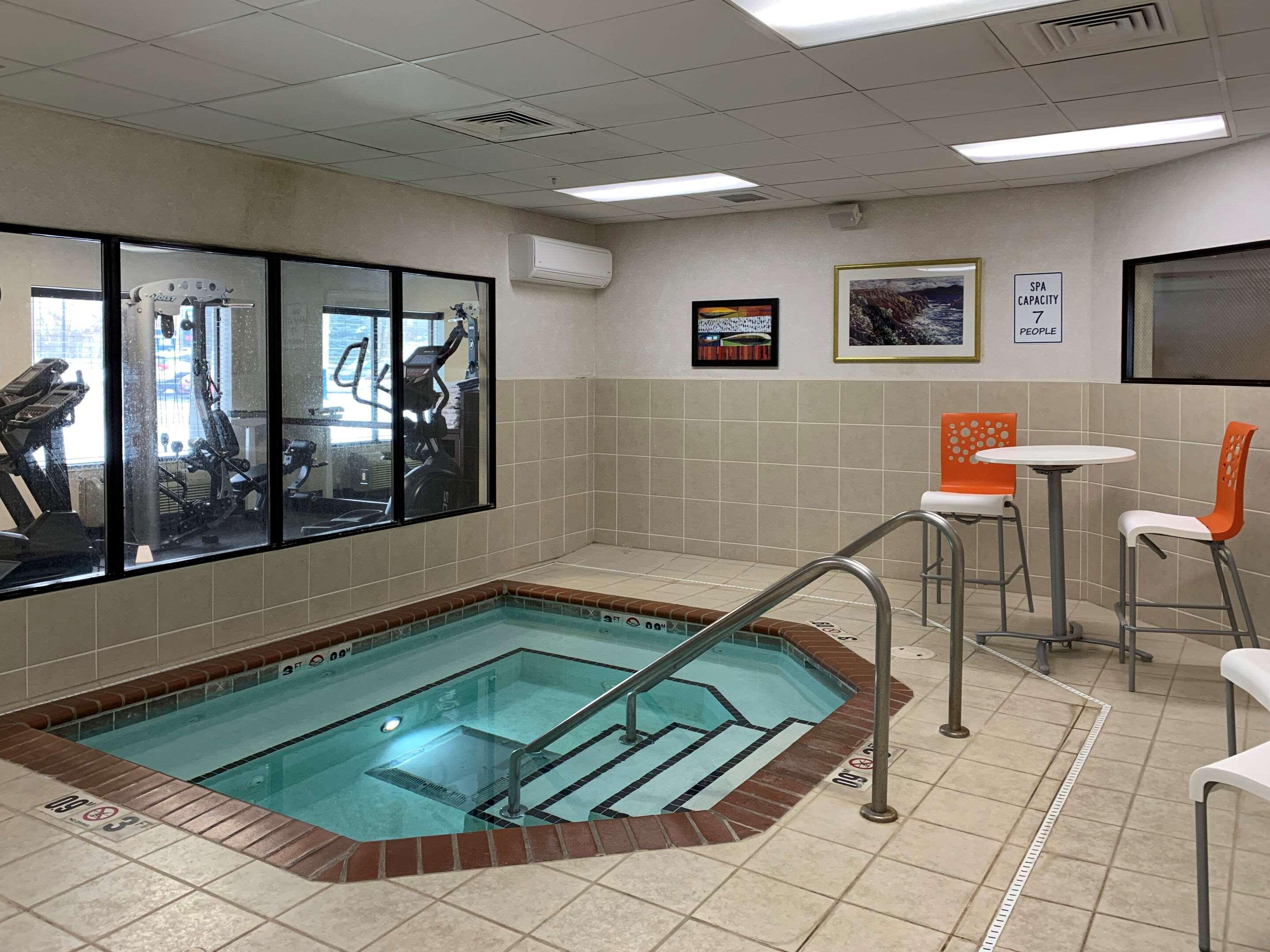 Comfort Inn Saint Paul East Oakdale Exteriér fotografie